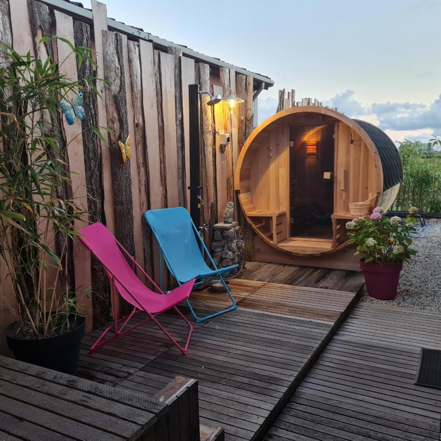 Wellness Chalet Met Jacuzzi, Sauna, Omheinde Tuin, Сінт-Анналанд Екстер'єр фото